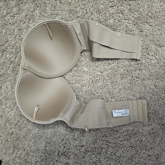 Lilyette Beige/Cream Strapless Push Up Bra Size 40C - Picture 6 of 6